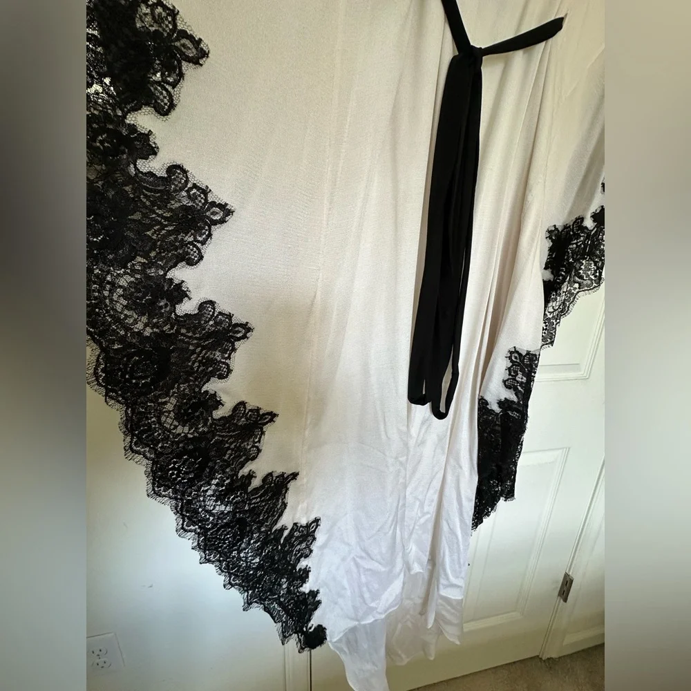 Rosamosario 100% Raw Silk Kaftan & Black Chantilly Lace “Natural Beauty” Large - Picture 9 of 17